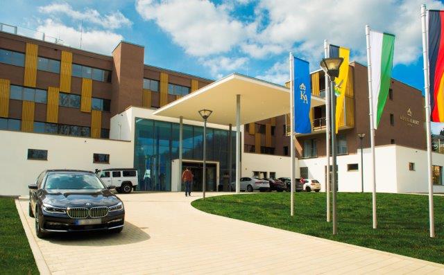 Außenaufnahmen Hotel Koenig Albert Bad Elster im Vogtland Deutschland